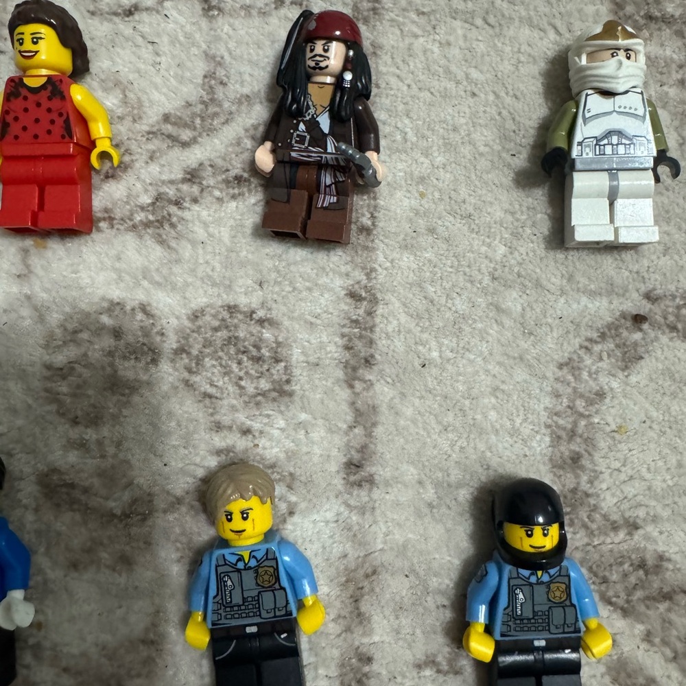 LEGO Minifigures Set - Multicolor - Picture 3 of 4